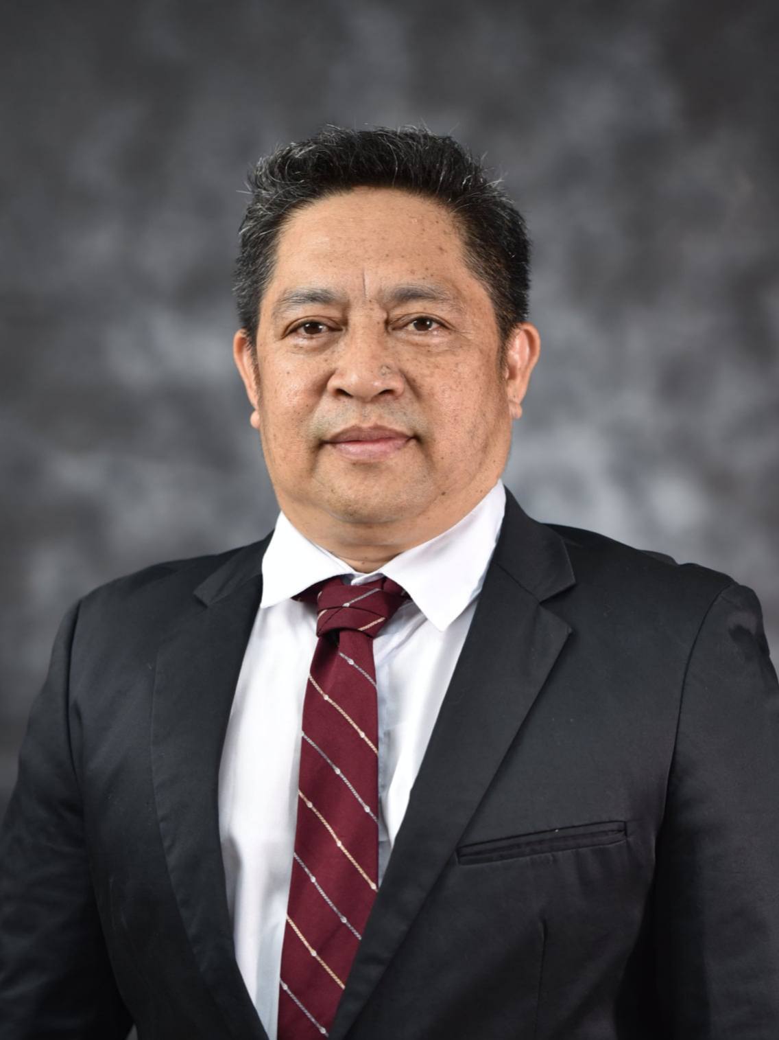 Dela Cruz, Raymundo